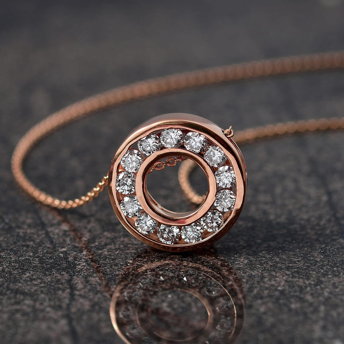 Luxuriant Lab Grown Diamond E-F VS 1.00 ctw Circle Pendant Necklace 20 Inches in 18K Vermeil Rose Gold Over Sterling Silver image number 1