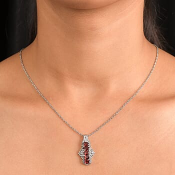 Mozambique Garnet - Product card gallery slide 3 (10176690454841)