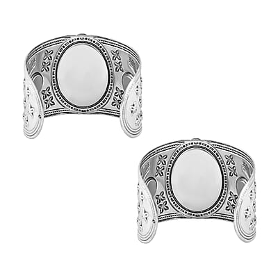 8 Piece Set - Constituted White and Green Howlite Floral Cuff Bracelet (7.50-8.50 in), Earrings and Pendant Necklace (26-30 Inches) in Silvertone 336.00 ctw (Del. In 10-12 Days)
