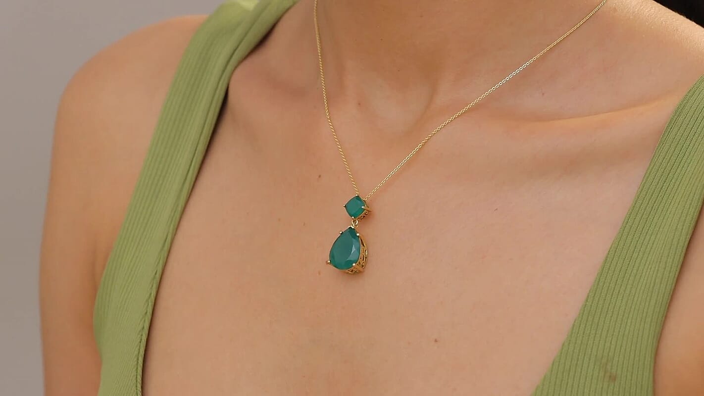D'Joy Green Onyx 11.25 ctw Pendant Necklace 20 Inches in 14K Yellow Gold Over Sterling Silver