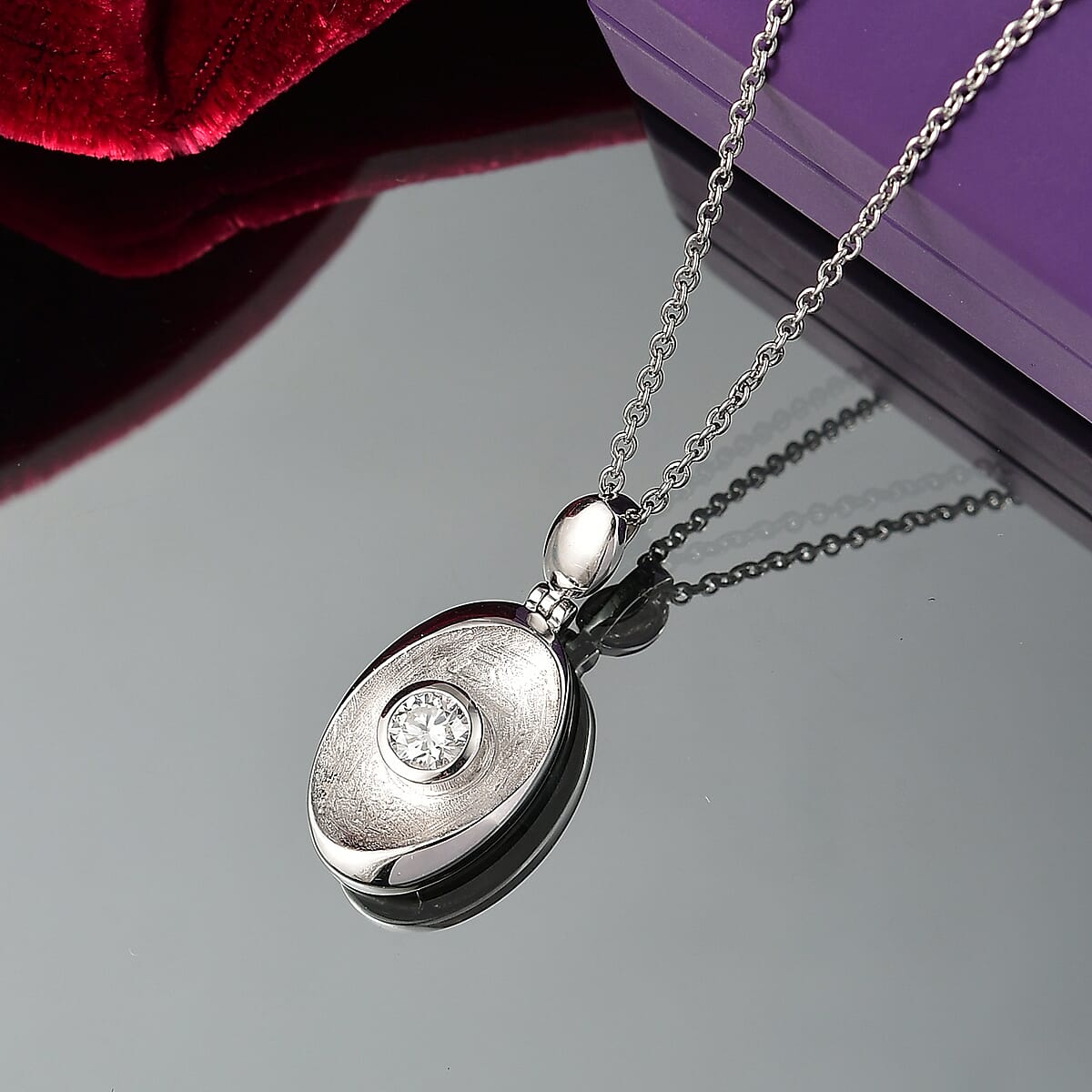 D'Joy Moissanite 0.50 ctw Pendant Necklace in Rhodium Over Sterling Silver 20 Inches  image number 1