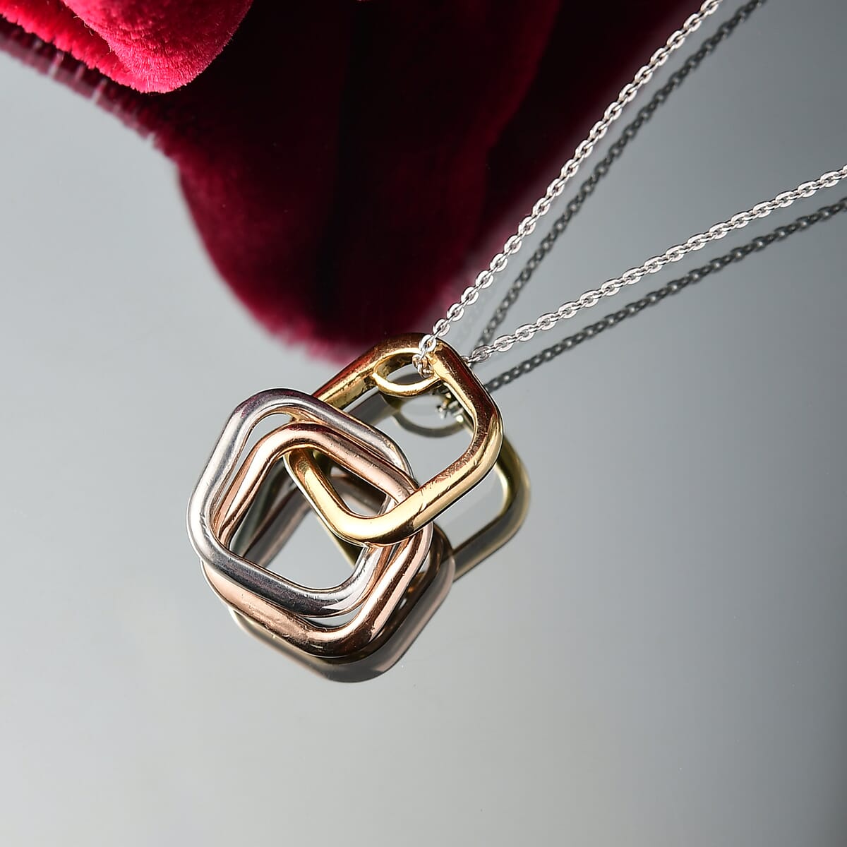D'Joy Interlocking Pendant Necklace (20 Inches) in 18K Vermeil YG, RG and Rhodium Over Sterling Silver 6.60 Grams image number 1