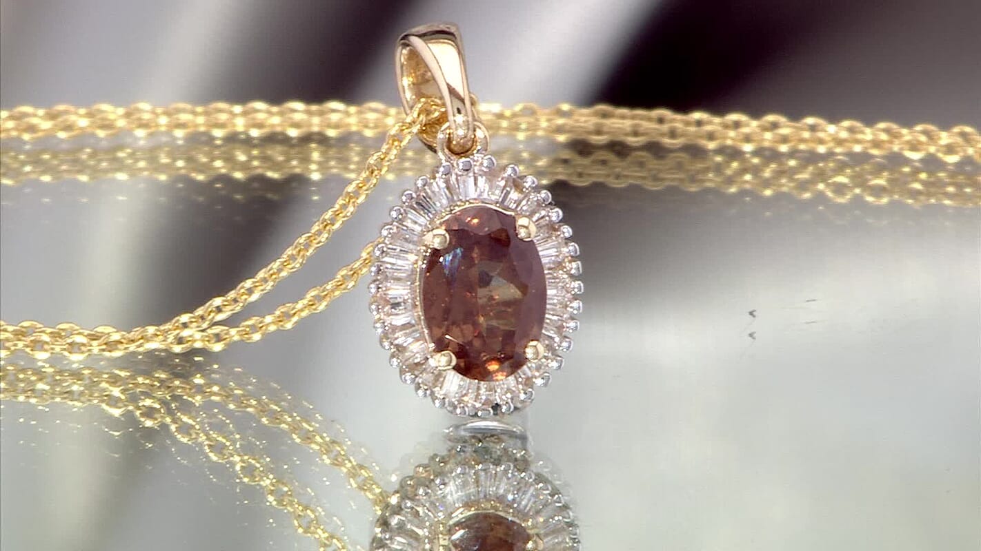 Luxoro AAA Madagascar Color Change Garnet and I2 Diamond 1.20 ctw Starry Bloom Pendant Necklace in 10K Yellow Gold 20 Inches