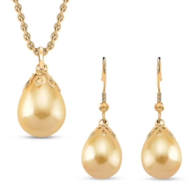 Golden shell 90.00 ctw Set Earrings and Pendant Necklace (20 Inches) in Silvertone