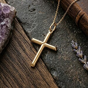 14K Yellow Gold Over Sterling Silver Pendant Necklace (18 Inches) 1.80 Grams