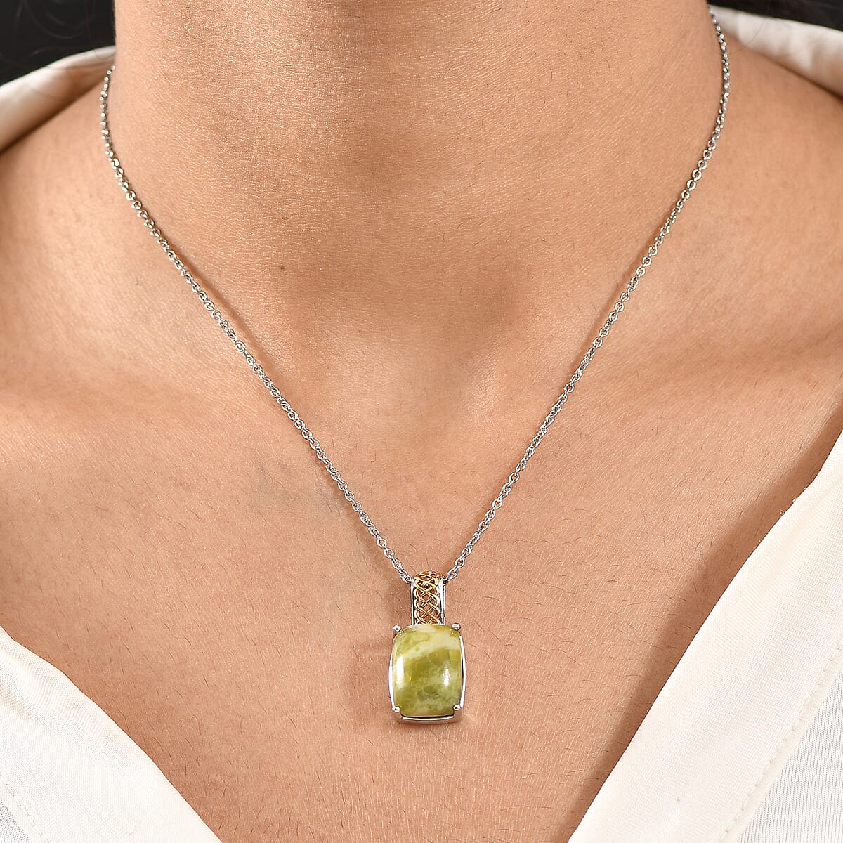 EverTrue Connemara Marble 11.30 ctw Celtic Knotwork Pendant in 18K YG Plated and Platinum Bond with Stainless Steel Necklace 20 Inches image number 2