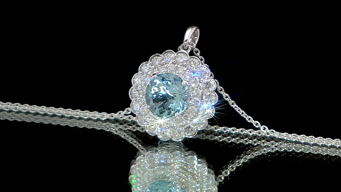 AAA Mangoro Aquamarine and Luxuriant Lab Grown Diamond SI 2.90 ctw Pendant Necklace in 10K White Gold 20 Inches