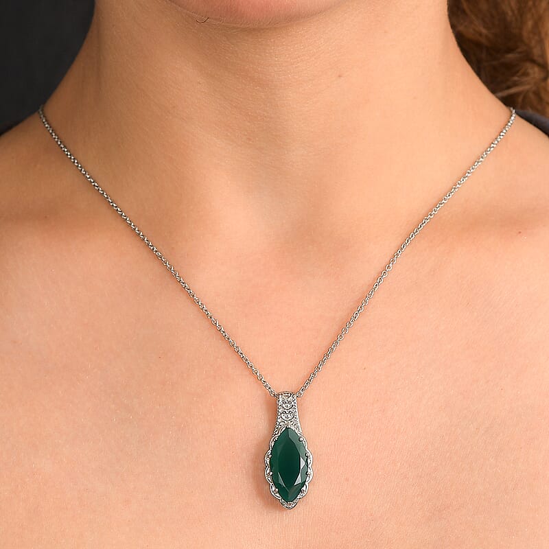 EverTrue Green Onyx Pendant Necklace in Stainless Steel 6.85 ctw (20 Inches)