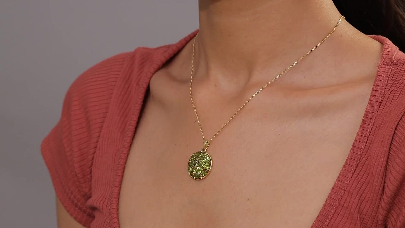 D'Joy Premium Peridot 5.65 ctw Pendant Necklace 20 Inches in 18K Vermeil Yellow Gold Sterling Silver 5.65 ctw