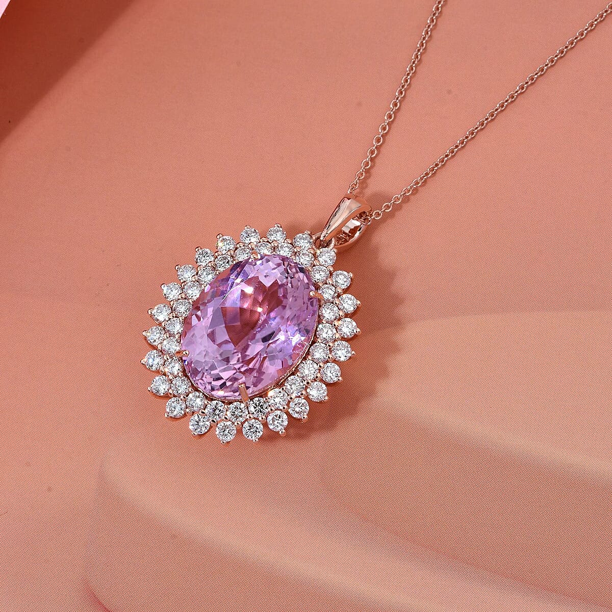 AAAA Patroke Kunzite and G-H SI Luxuriant Lab Grown Diamond 14.35 ctw Soul Bloom Pendant Necklace in 10K Rose Gold 18 Inches image number 1