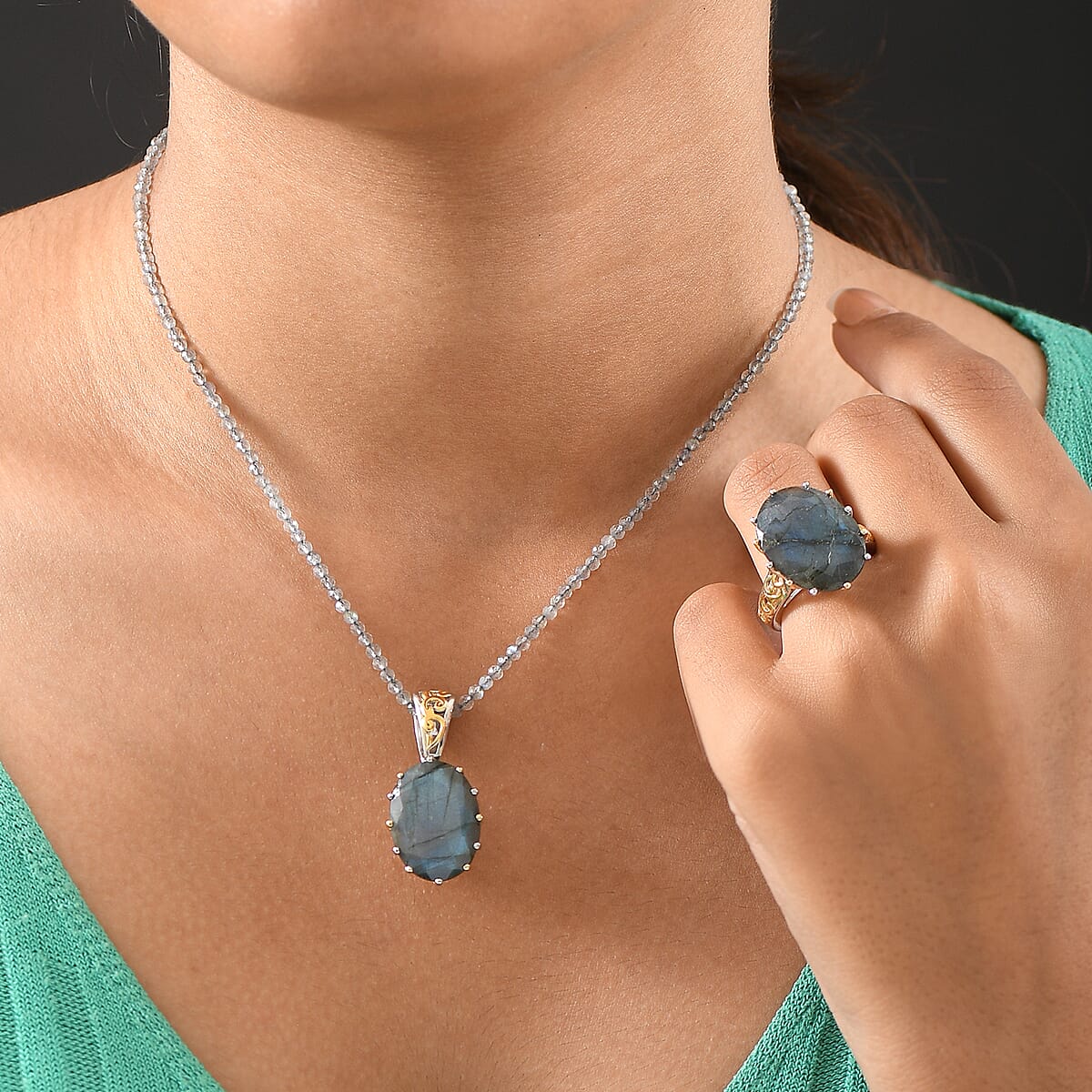 EverTrue Malagasy Labradorite 40.80 ctw Ring (Size 9.00) and Pendant with Beaded Necklace 18 Inches in 18K YG Plated and Platinum Bond image number 2