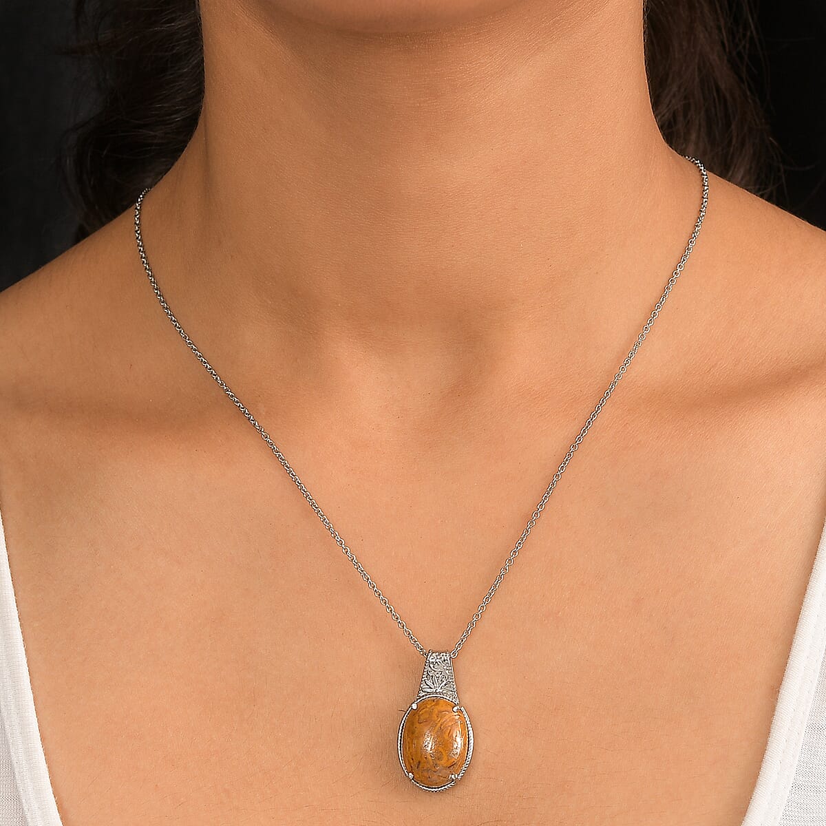 EverTrue Indian Script Stone 12.00 ctw Pendant Necklace in Stainless Steel 20 Inches image number 2