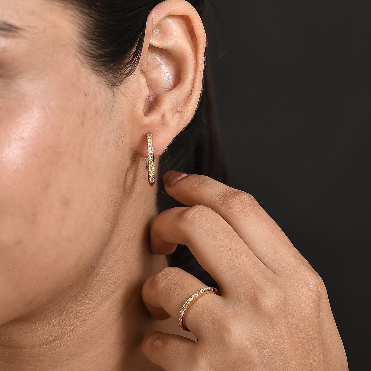 Doorbuster 2 Piece Set Luxuriant Lab Grown Yellow Diamond SI 0.85 ctw Band Ring (Size 10.0) and Hoop Earrings in 18K Vermeil Yellow Gold Over Sterling Silver (Del. in 10-12 Days) image number 2