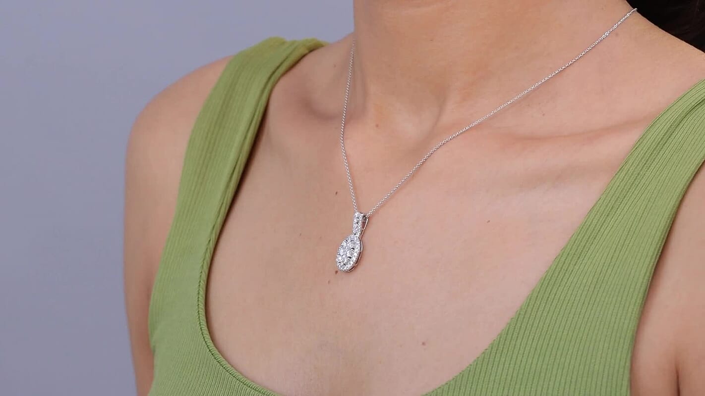Luxuriant Lab Grown Diamond (G-H, SI) Halo Pendant Necklace