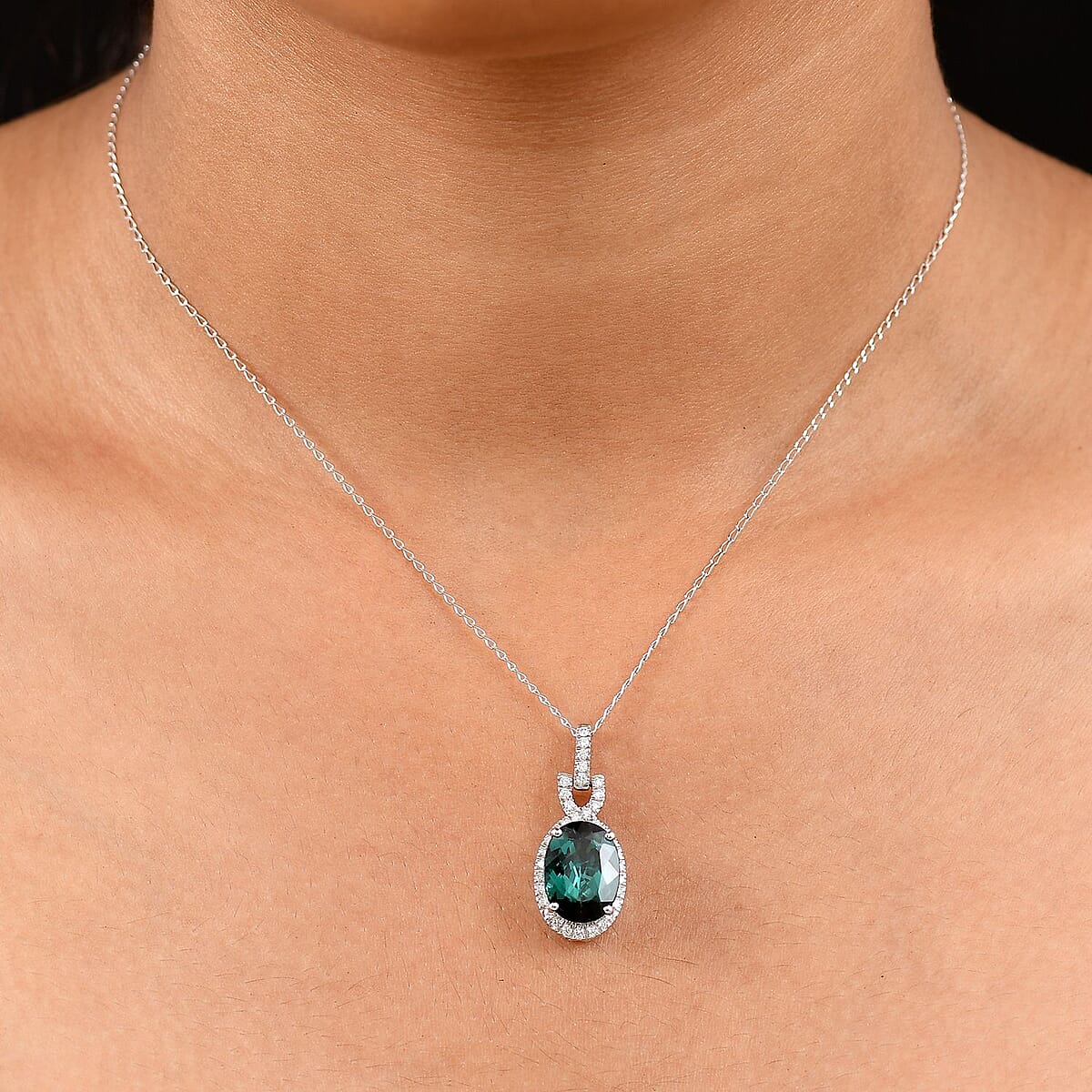 Certified & Appraised Rhapsody AAAA Pirineu Lagoon Tourmaline and E-F VS Diamond 5.50 ctw Pendant Necklace 20 Inches in 950 Platinum 4 Grams image number 2