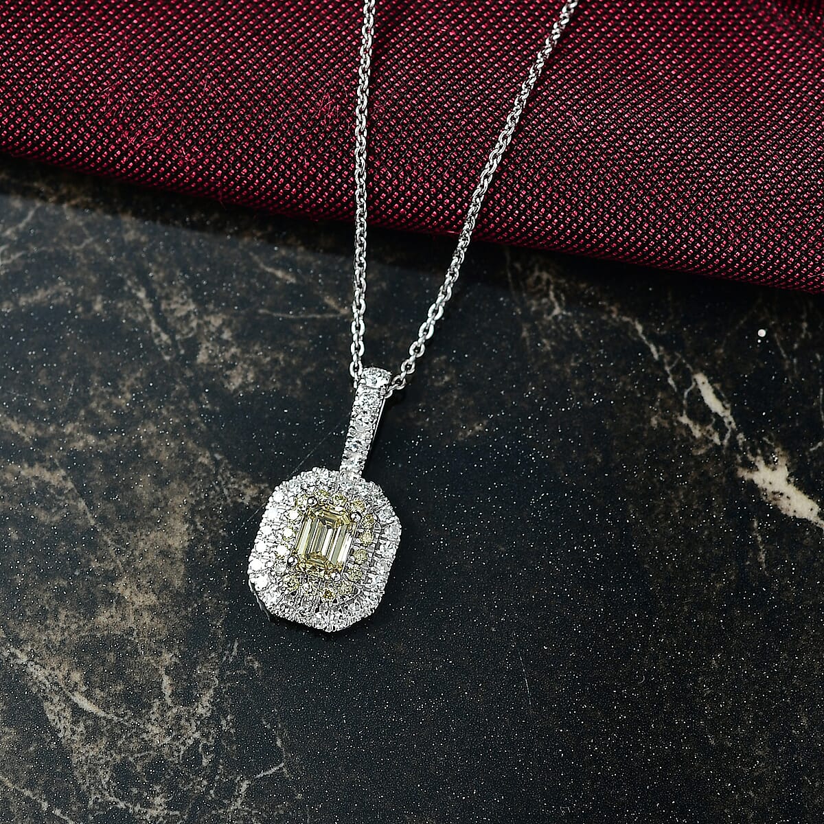 Luxuriant Lab Grown Yellow Diamond (IR) and Lab Grown Diamond VS 1.00 ctw Pendant Necklace in 10K White Gold 20 Inches image number 1