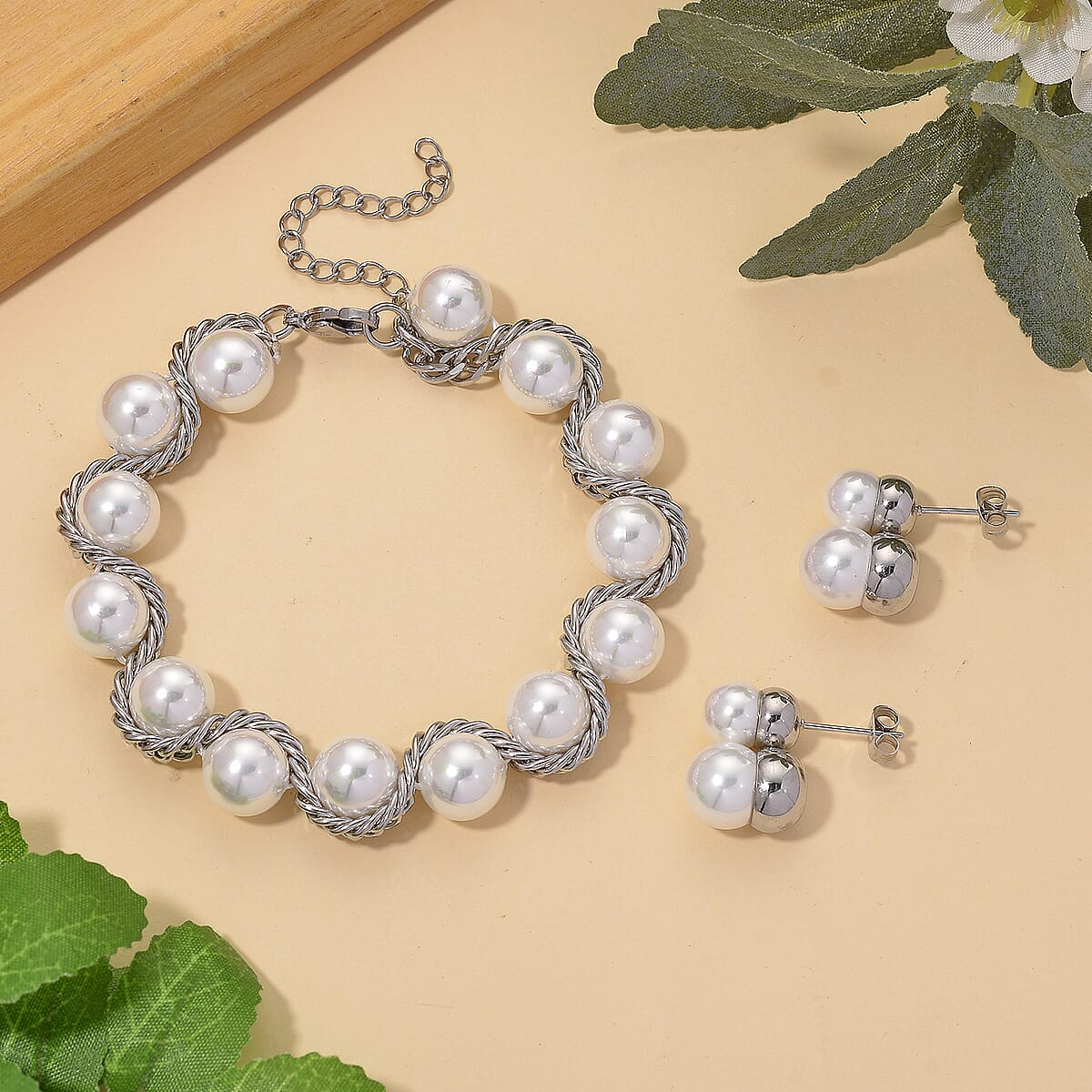 White Shell Pearl Bracelet (7.75-9.75In) and Stud Earrings in Stainless Steel image number 1