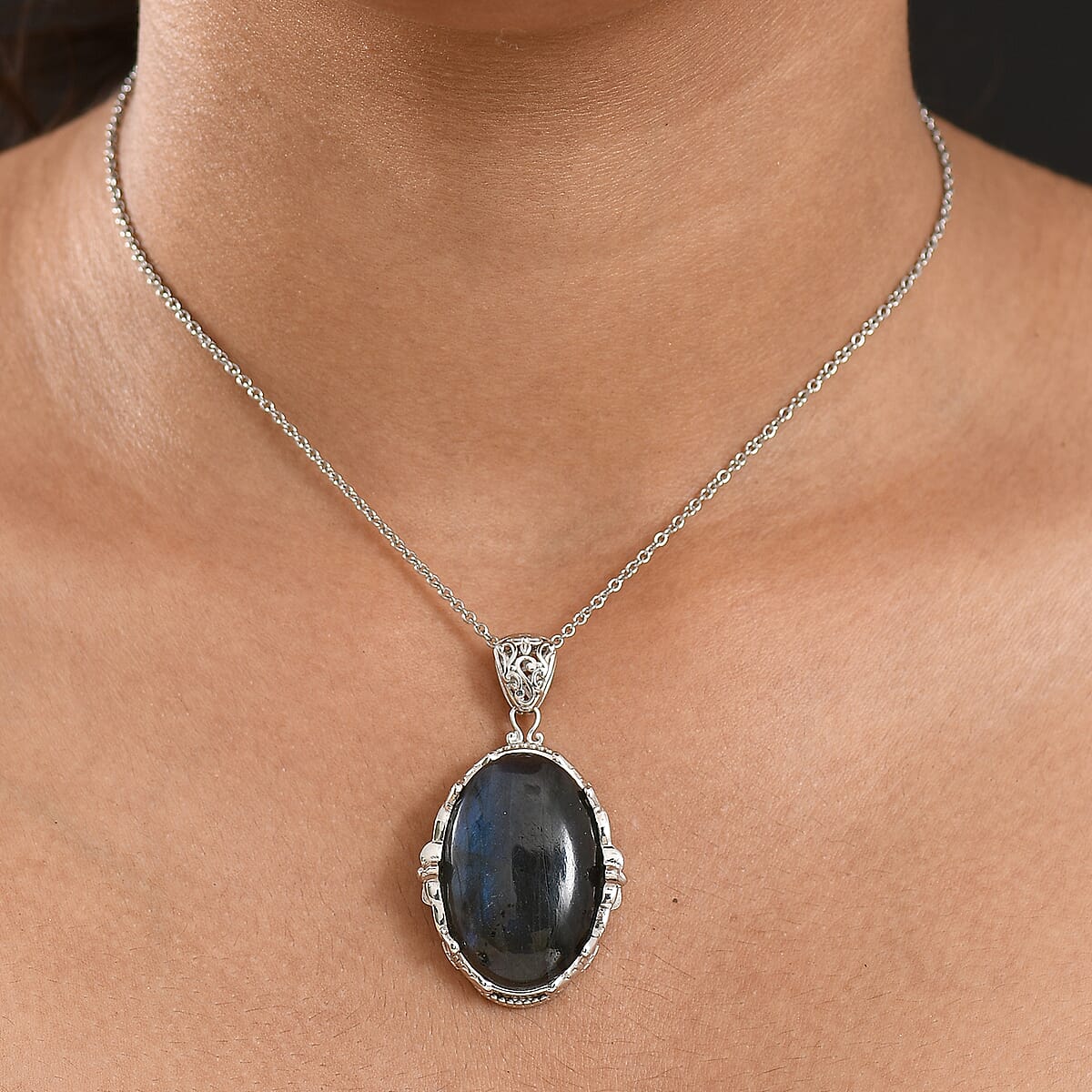 EverTrue Malagasy Labradorite 34.80 ctw Pendant in Platinum Bond with Stainless Steel Necklace 20 Inches image number 2