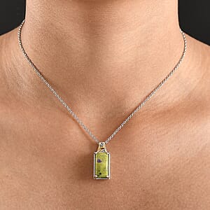 EverTrue Tasmanian Stichtite 6.85 ctw Pendant in 18K YG Plated and Platinum Bond with Stainless Steel Necklace 20 Inches