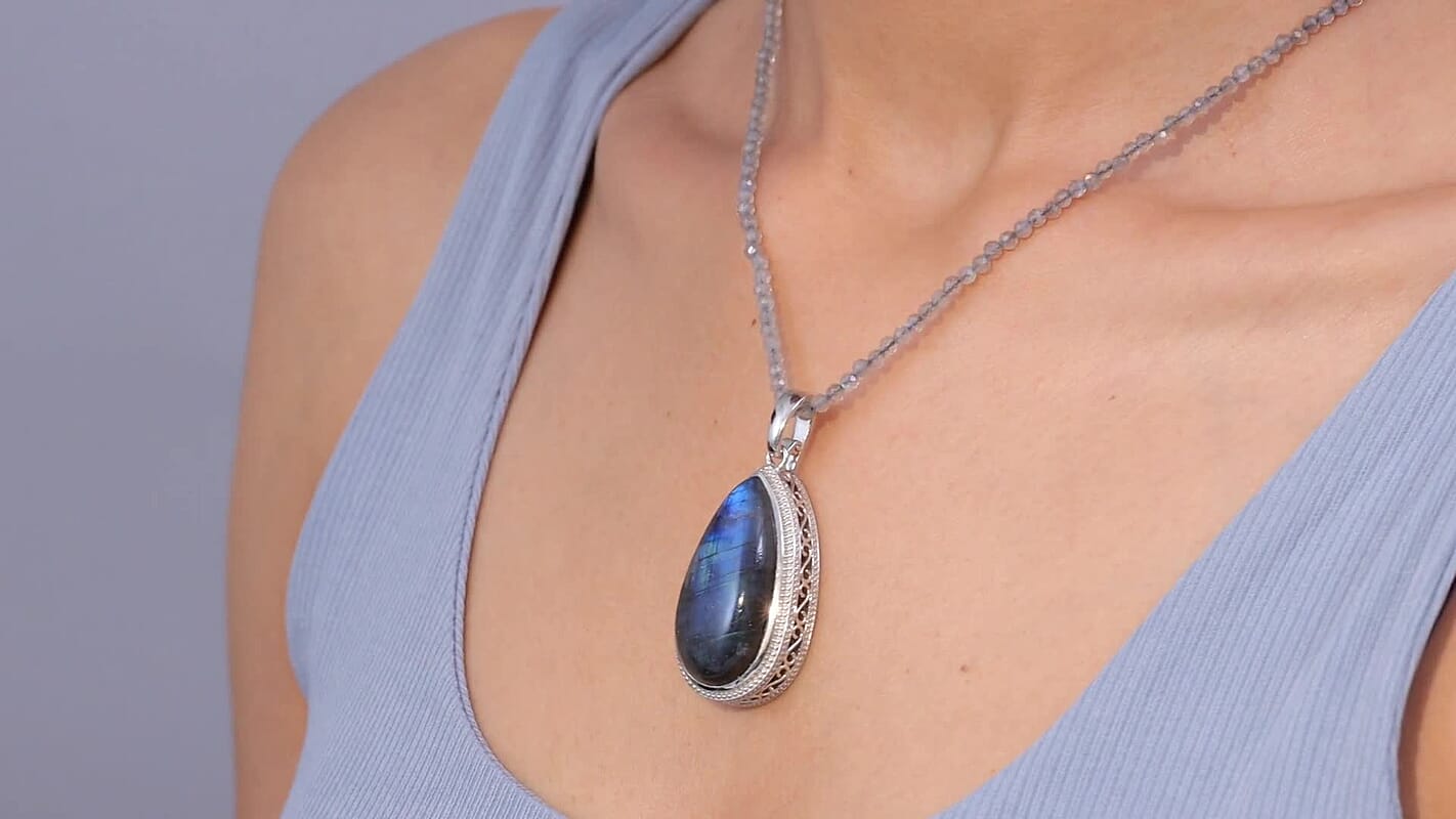 EverTrue Malagasy Labradorite 59.50 ctw Pendant in Platinum Bond with Stainless Steel Necklace 20 Inches