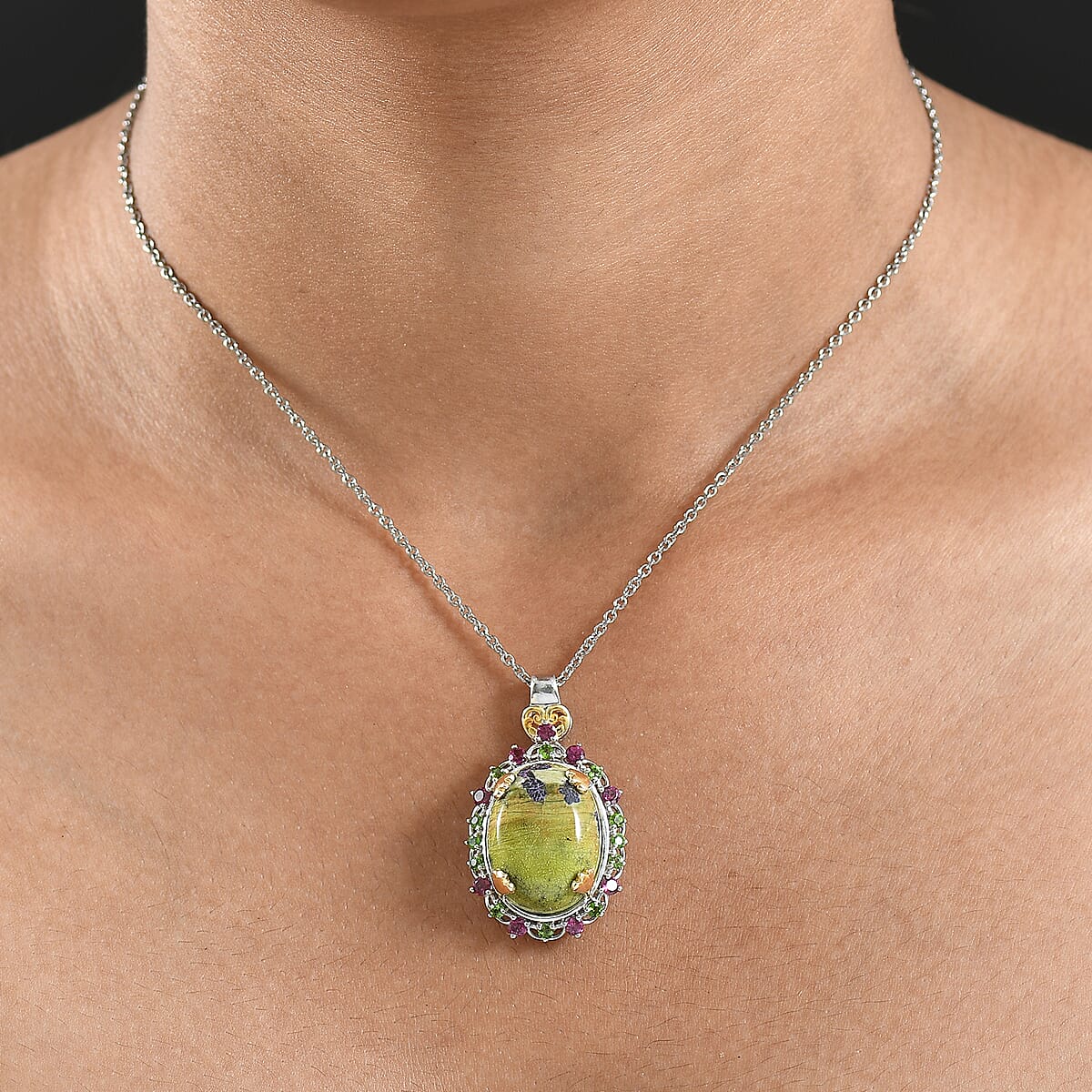 EverTrue Tasmanian Stichtite and Multi Gemstone 16.30 ctw Pendant in 18K YG Plated and Platinum Bond with Stainless Steel Necklace 20 Inches image number 2