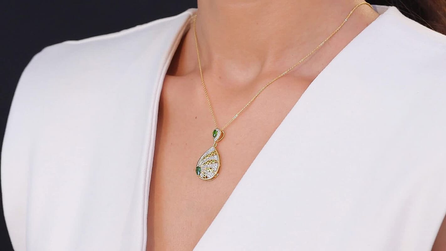 D'Joy Passport to Israel Chrome Diopside and White Zircon 1.50 ctw Pendant Necklace in 18K Vermeil Yellow Gold Over Sterling Silver 20 Inches