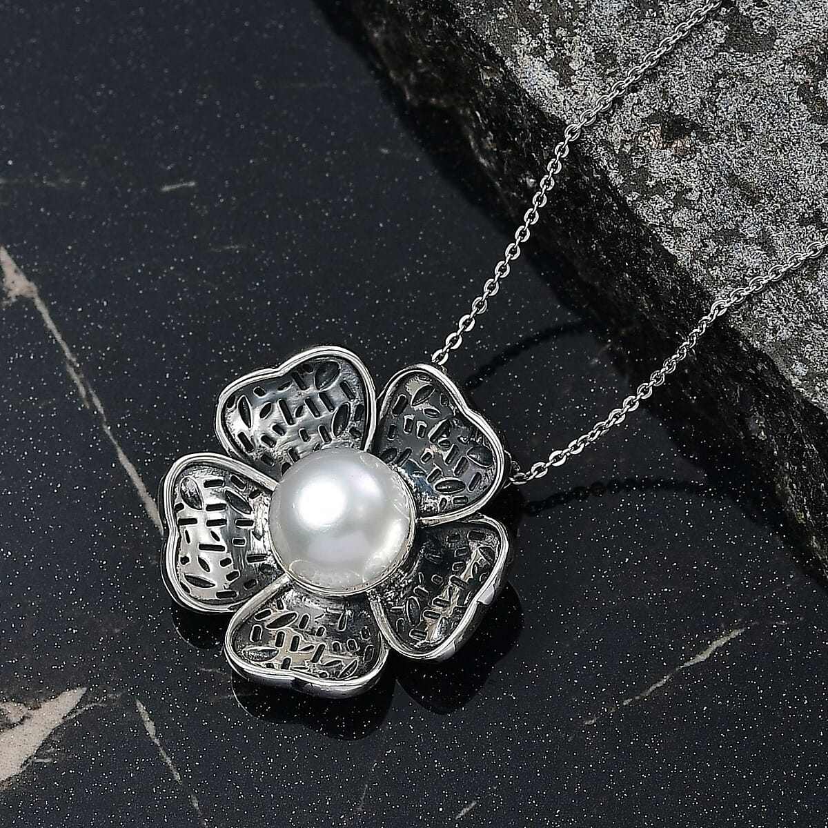 D'Joy Passport to Israel Freshwater Pearl Floral Pendant Necklace in Sterling Silver 20 Inches image number 1