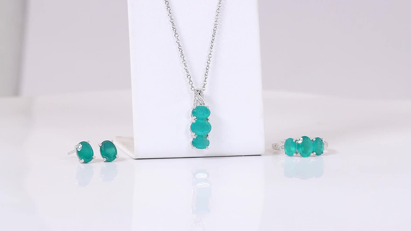 3 Piece Set - EverTrue Verde Onyx Stud Earrings, Ring (Size 5.0) and Pendant in Platinum Bond with Stainless Steel Necklace (20 Inches) 7.50 ctw