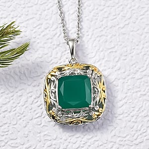 EverTrue Verde Onyx Garden Scroll Pendant in 18K YG Plated and Platinum Bond with Stainless Steel Necklace 5.30 ctw (20 Inches)