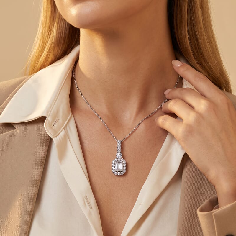 Luxuriant Lab Grown Diamond G-H SI 0.90 ctw Classic Halo Pendant Necklace in Rhodium Over Sterling Silver 20 Inches