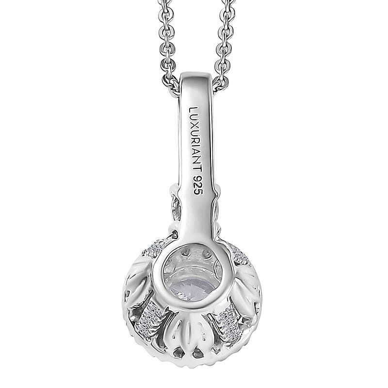 Luxuriant Lab Grown Diamond G-H SI 0.90 ctw Classic Halo Pendant Necklace in Rhodium Over Sterling Silver 20 Inches