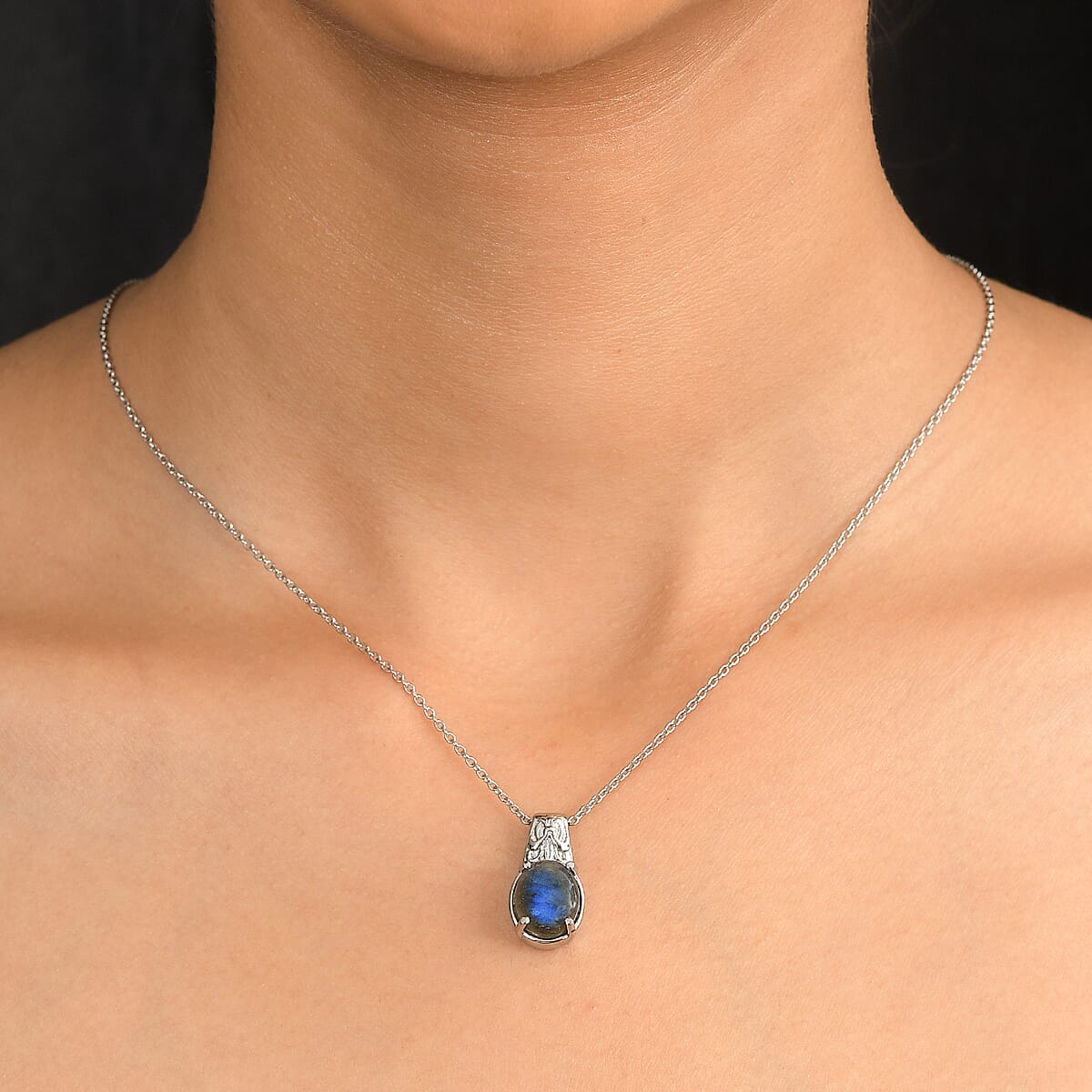 EverTrue Malagasy Labradorite 5.60 ctw Pendant Necklace in Stainless Steel 20 Inches  image number 2