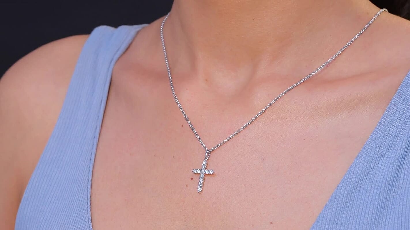 10K White Gold Luxuriant Lab Grown Diamond (G-H, SI) Jesus Cross Pendant with Stainless Steel Necklace (20 Inches) 0.60 ctw