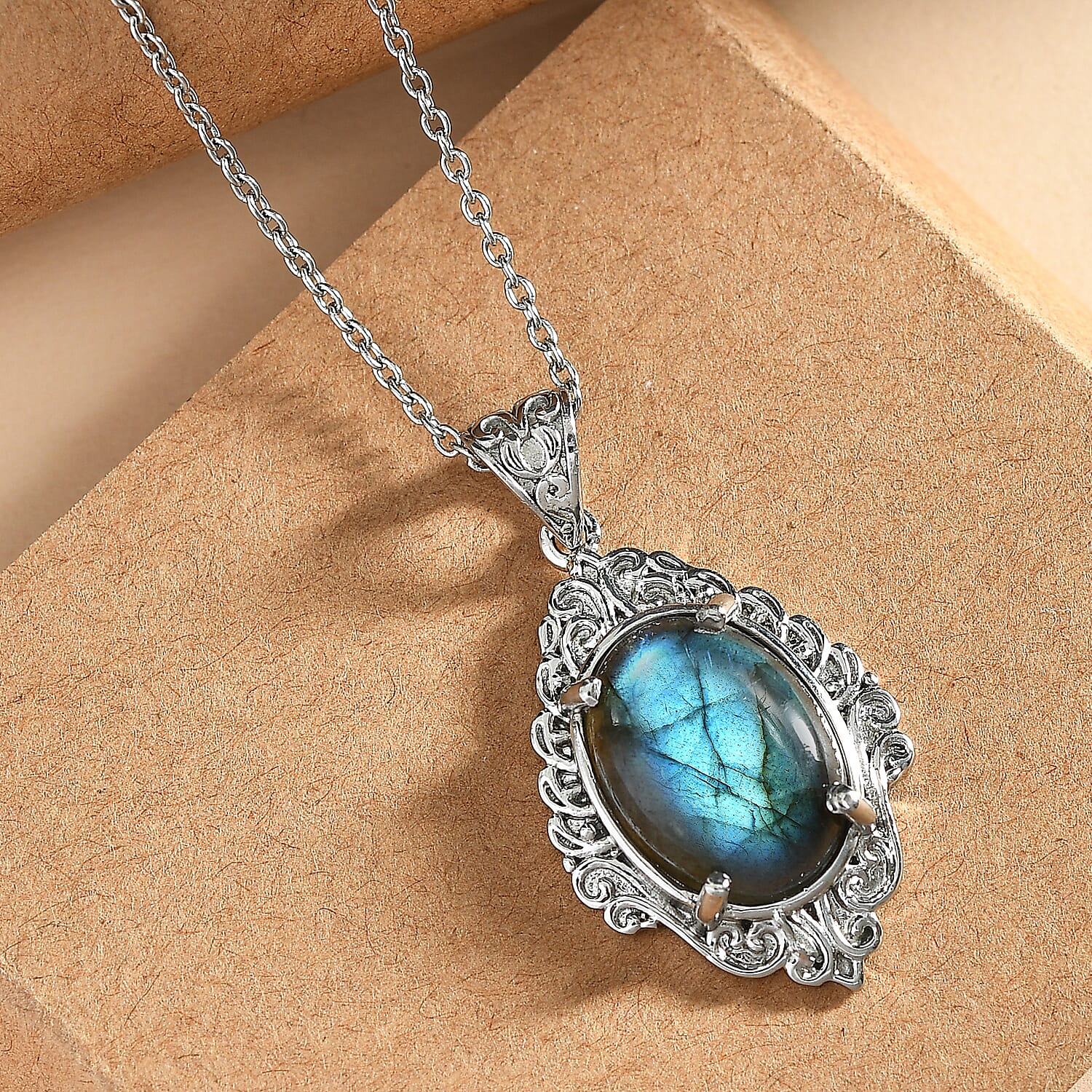 EverTrue Malagasy Labradorite 9.80 ctw Pendant Necklace in Stainless Steel 20 Inches