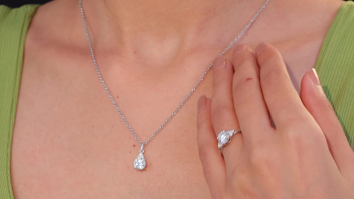 Doorbuster D'Joy Moissanite (Rnd 7mm) Ring (Size 7.0) and Pendant Necklace (20 Inches) in Rhodium Over Sterling Silver 2.75 ctw