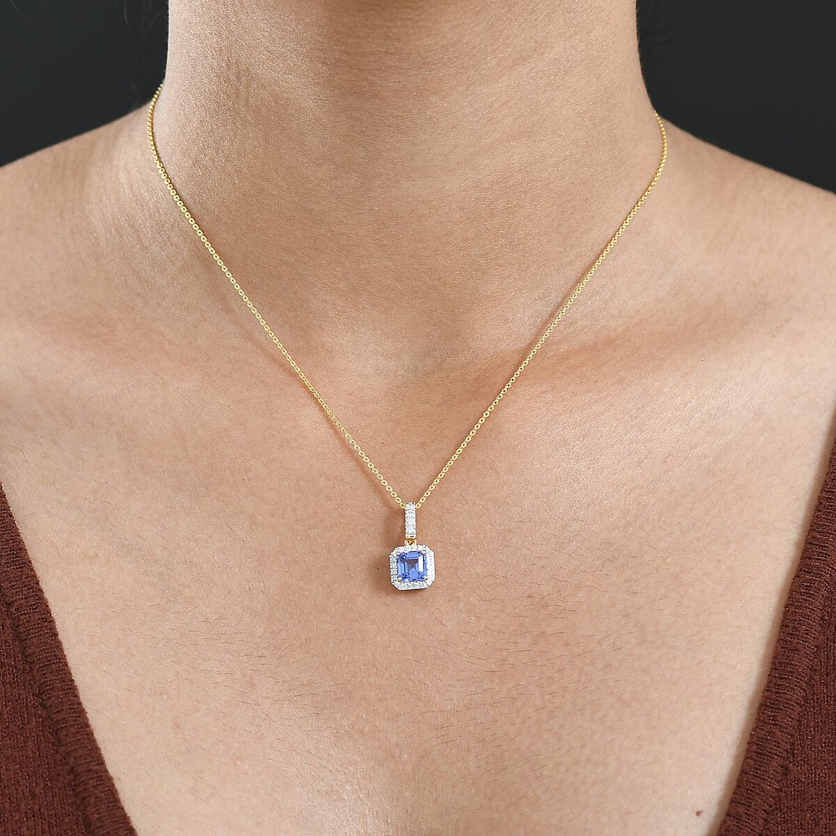 Doorbuster Asscher Cut Premium Tanzanite, Luxuriant Lab Grown Diamond G-H SI 1.60 ctw Halo Majesty Pendant in 14K Yellow Gold with 18K Vermeil YG Over Sterling Silver Necklace 20 Inches image number 2