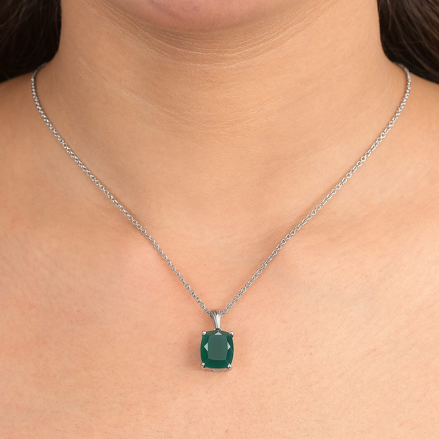 EverTrue Green Onyx 5.00 ctw Pendant Necklace in Stainless Steel 20 Inches