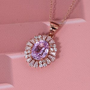 D'Joy AAA Patroke Kunzite, Moissanite Starburst Pendant Necklace in 18K Vermeil RG Over Sterling Silver 3.30 ctw (20 Inches)