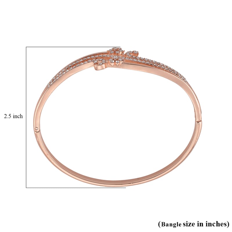 Strada Austrian Crystal Japanese Movement Watch and Bangle Bracelet (7.5 In) in Rosetone