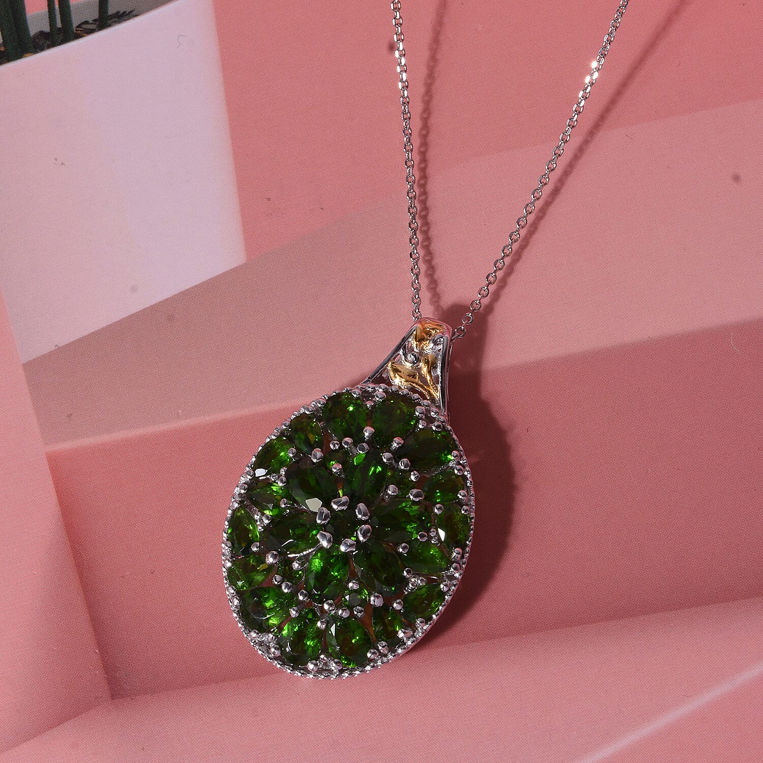 Chrome Diopside - Product card gallery slide 2 (10176708837689)