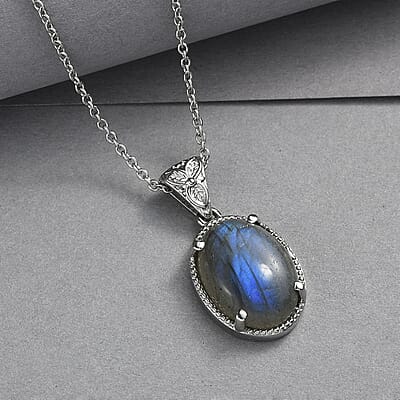 EverTrue Malagasy Labradorite 11.90 ctw Pendant Necklace in Stainless Steel 20 Inches