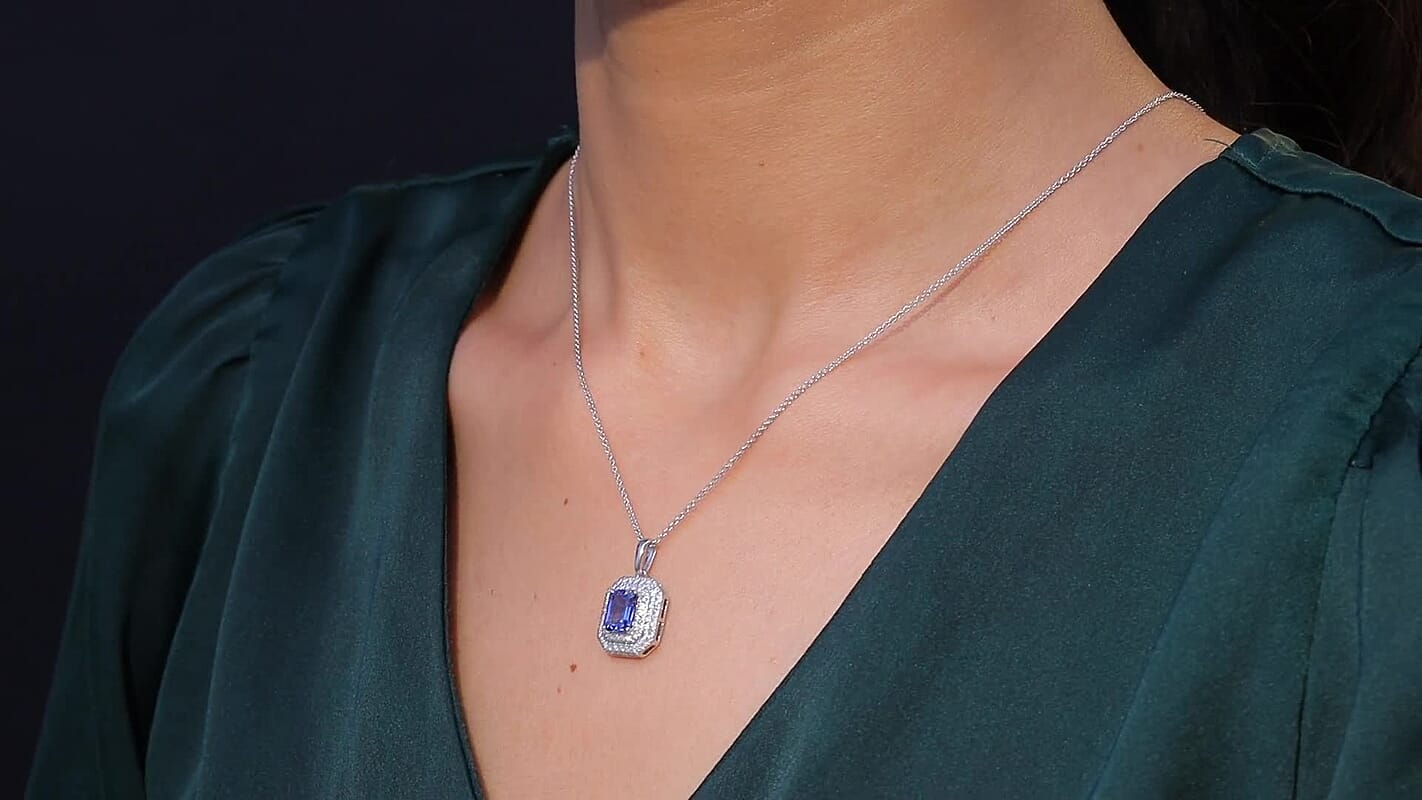Luxoro 10K White Gold AAA Peacock Tanzanite, Diamond (I2) (0.31 cts) Pendant Necklace (20 Inches) (4.25 g) 2.00 ctw