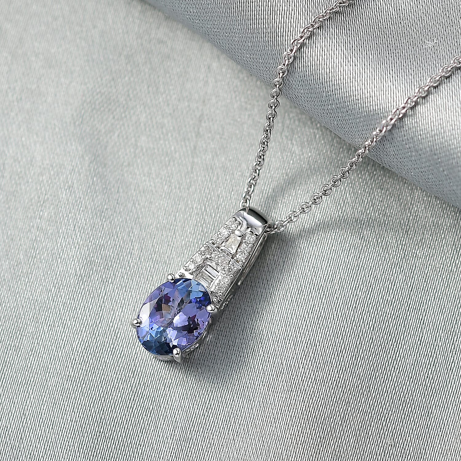 Luxoro AAA Peacock Tanzanite and Diamond I2 1.65 ctw Art Deco Pendant Necklace in 10K White Gold 20 Inches