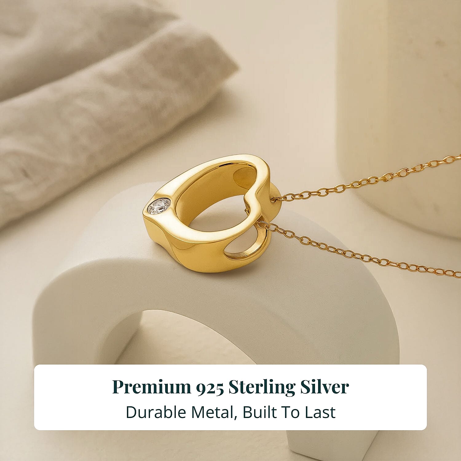  Luxuriant Lab Grown Diamond G-H SI 0.10 ctw Heart Pendant Necklace in 18K Vermeil Yellow Gold Over Sterling Silver 20 Inches