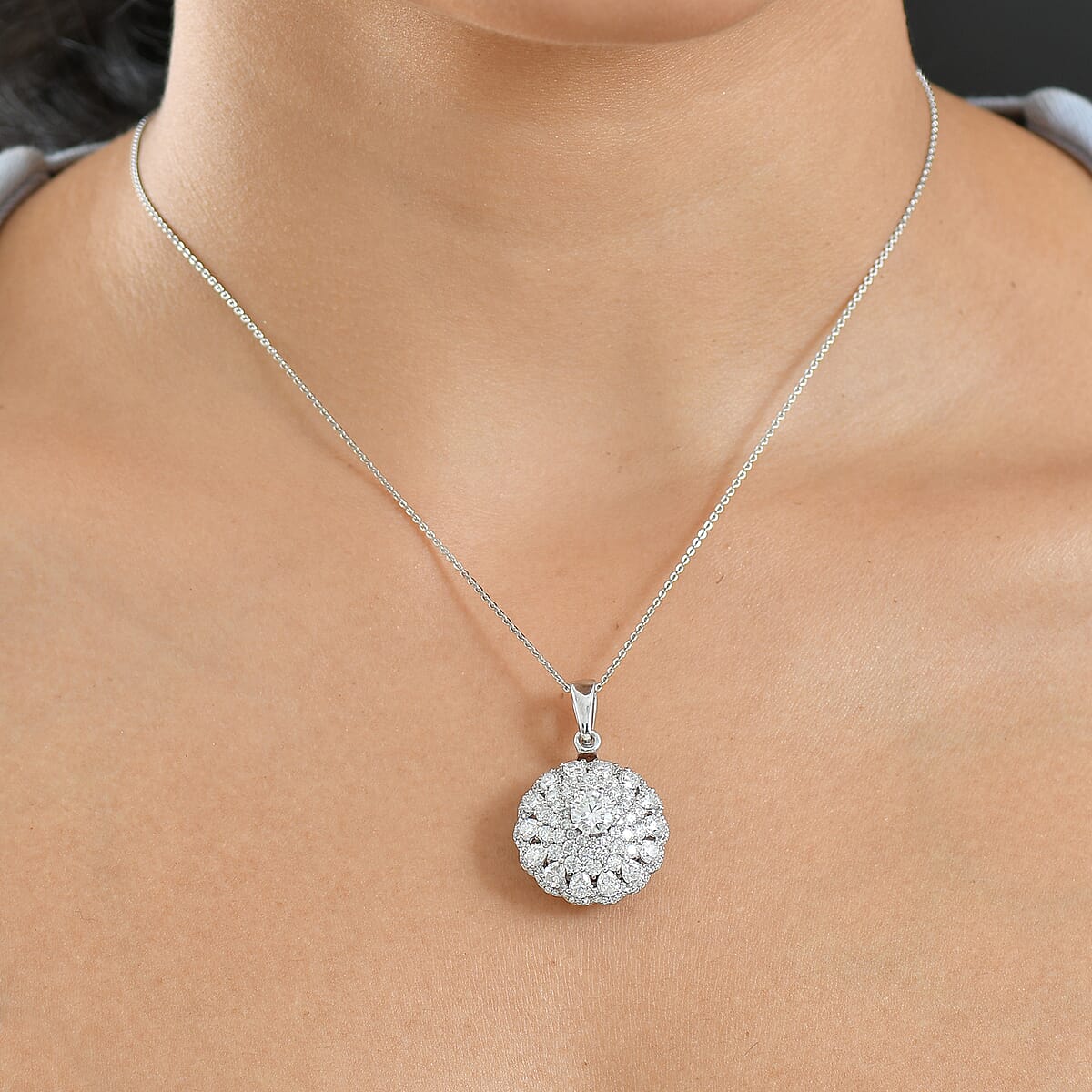 D'Joy Moissanite (Rnd 6mm) Pendant Necklace (20 Inches) in Rhodium Over Sterling Silver 4.40 ctw image number 2