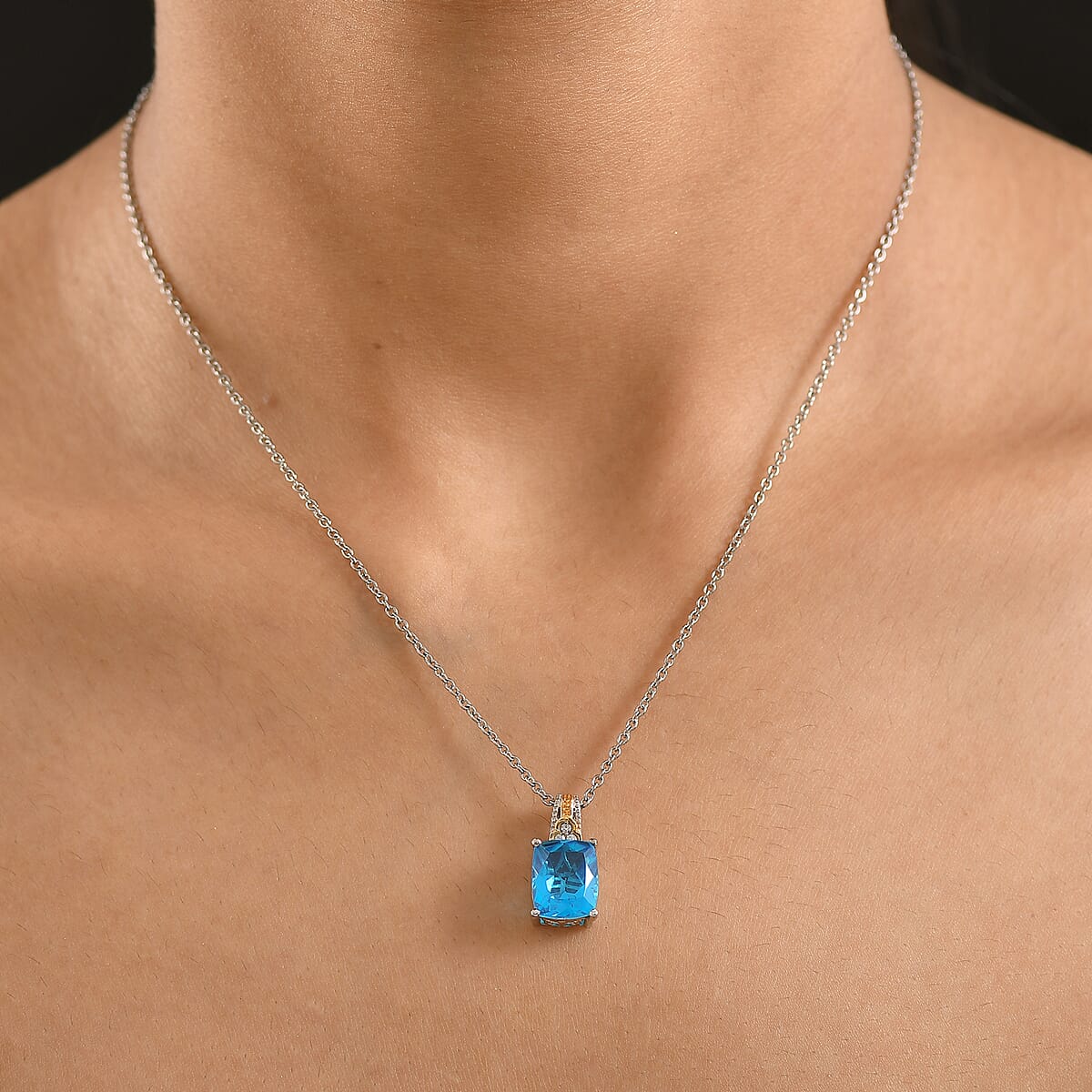 EverTrue Caribbean Quartz and White Zircon 4.40 ctw Pendant in 18K YG Plated with ION Plated YG Stainless Steel Necklace 20 Inches image number 2