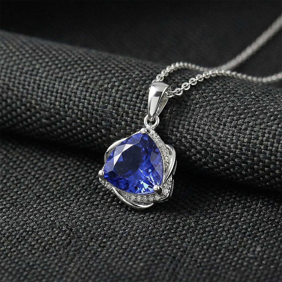 EverTrue Color Change Fluorite (IR) and Moissanite 7.60 ctw Pendant in Platinum Bond with Stainless Steel Necklace (20 Inches) image number 1