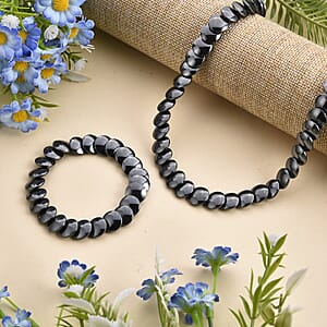 Doorbuster 2 Piece Set Hematite 557.00 ctw Beaded Stretch Bracelet (7-7.5In) and Necklace 21-23 Inches in Silvertone