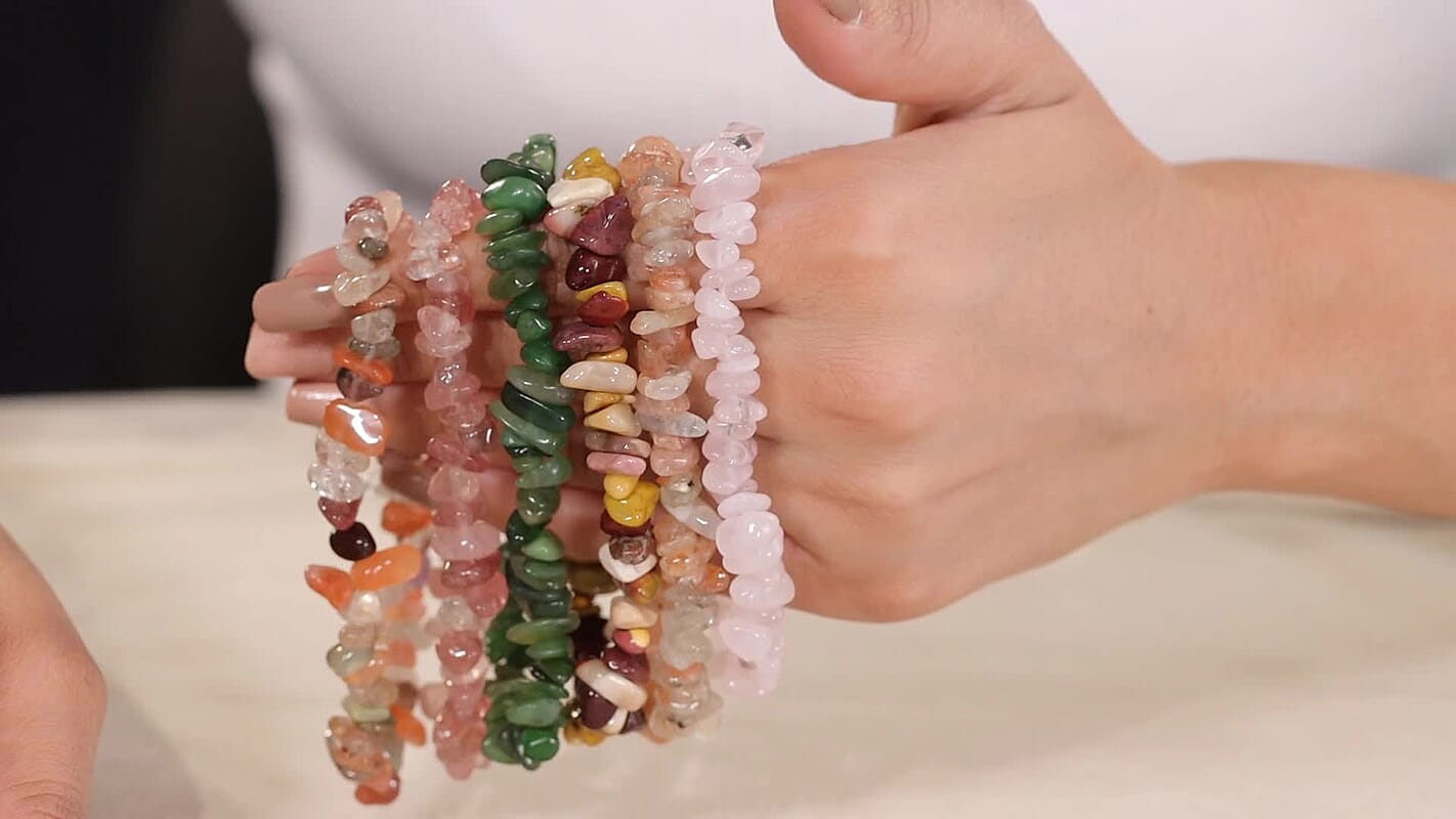 Set of 6 Multi Gemstone 491.90 ctw Chips Stretch Bracelet