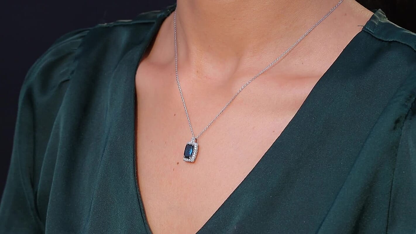 Certified & Appraised Rhapsody AAAA Pirineu Lagoon Tourmaline and Diamond E-F VS 2.00 ctw Pendant Necklace in 950 Platinum 20 Inches